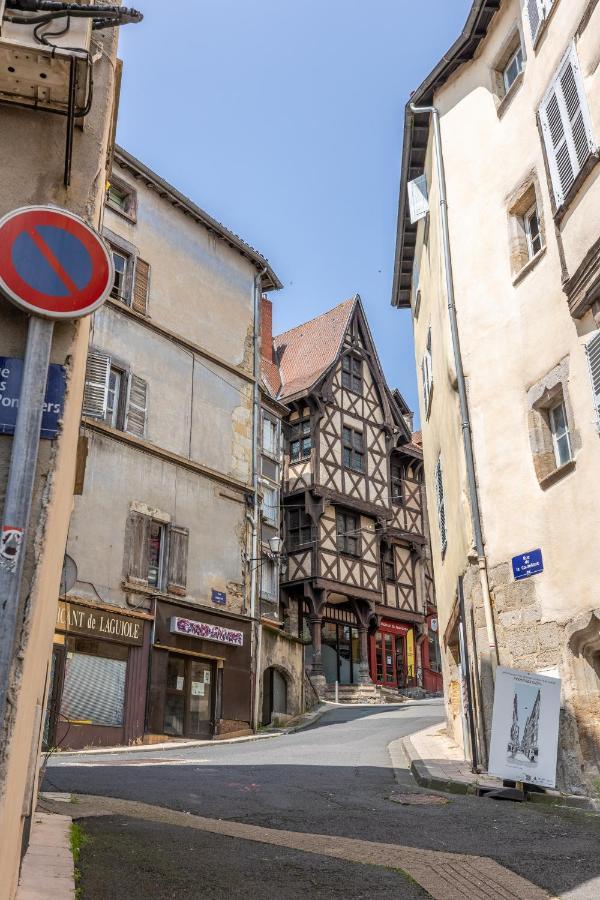 Le Double Pirou # 2 Appartements # Halte Auvergne Thiers Εξωτερικό φωτογραφία